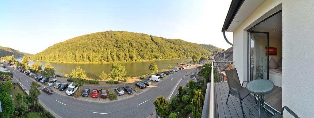 Haus Mosel Daire Klotten Oda fotoğraf