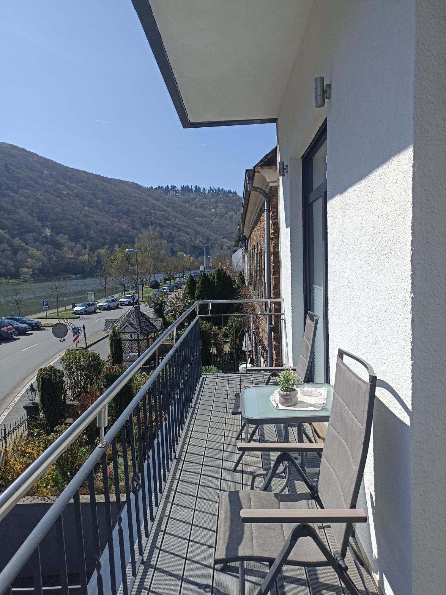 Haus Mosel Daire Klotten Dış mekan fotoğraf