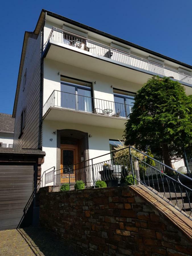 Haus Mosel Daire Klotten Dış mekan fotoğraf